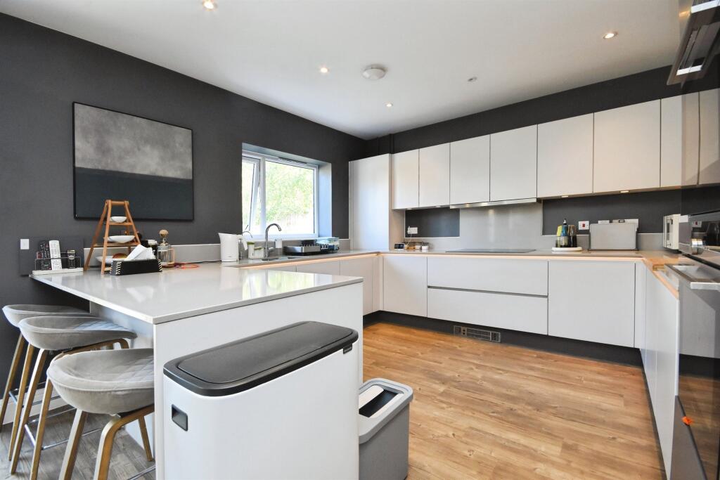 House in Chelmsford - More
