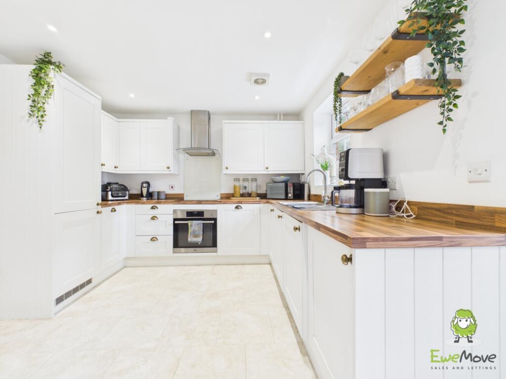 House in Reading - View 4