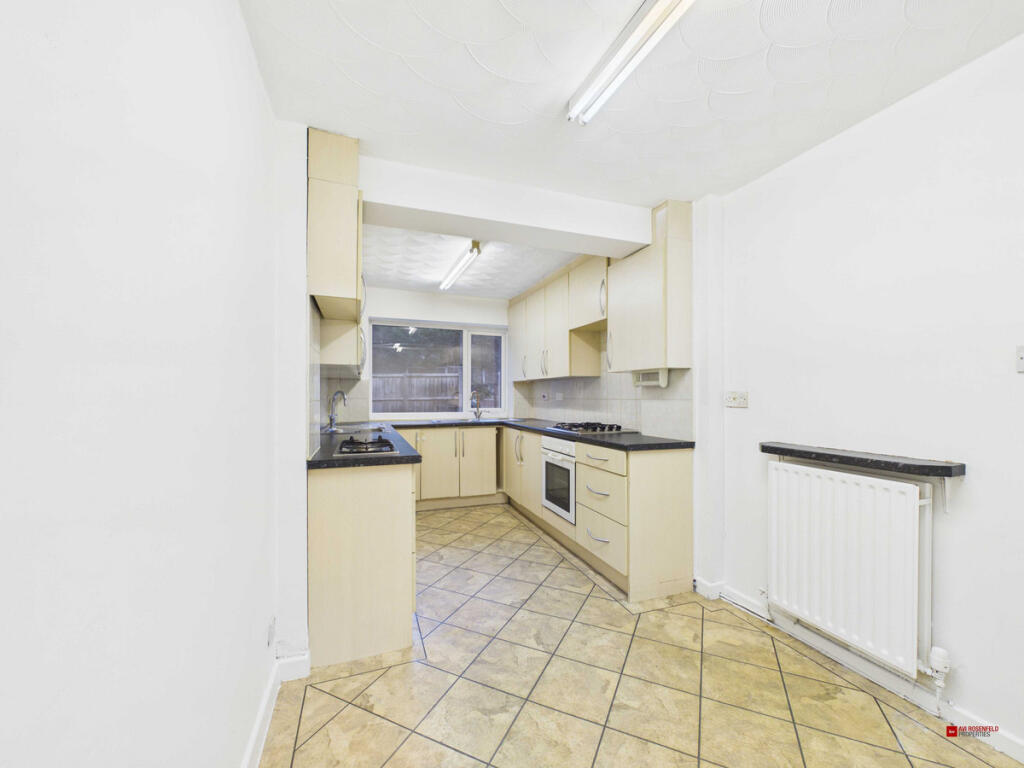 House in Salford, Broughton Park - View 3