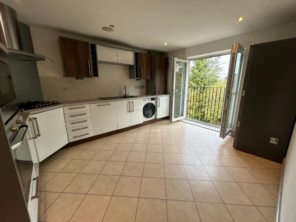 Apartment in Manchester - View 3