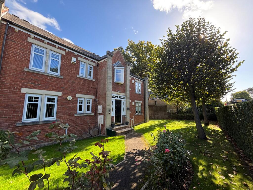Main image of property: Leeds Road, Harrogate, North Yorkshire