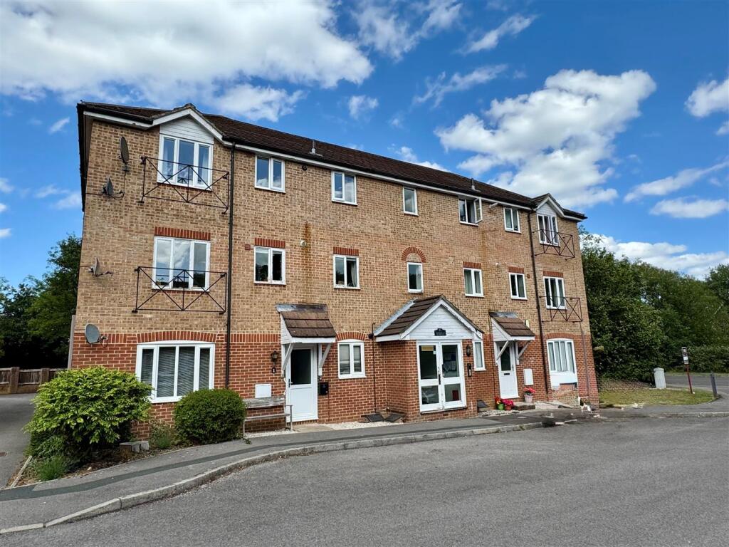 Main image of property: Timor Close, Whiteley