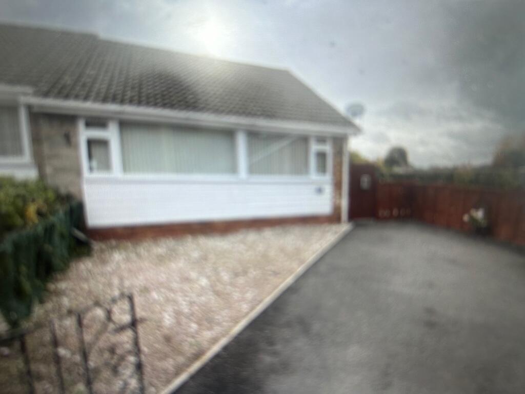 2-bed semi-detached on School Grove, Telford, Shropshire, TF2, £170,000