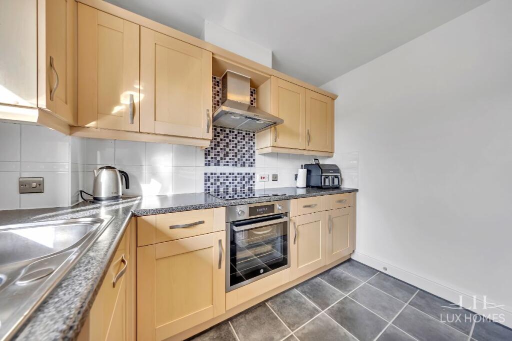 Apartment in London - View 3