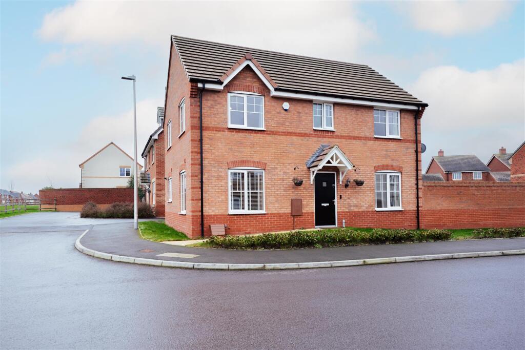 Main image of property: Felthouse Drive, Bishops Tachbrook, Leamington Spa