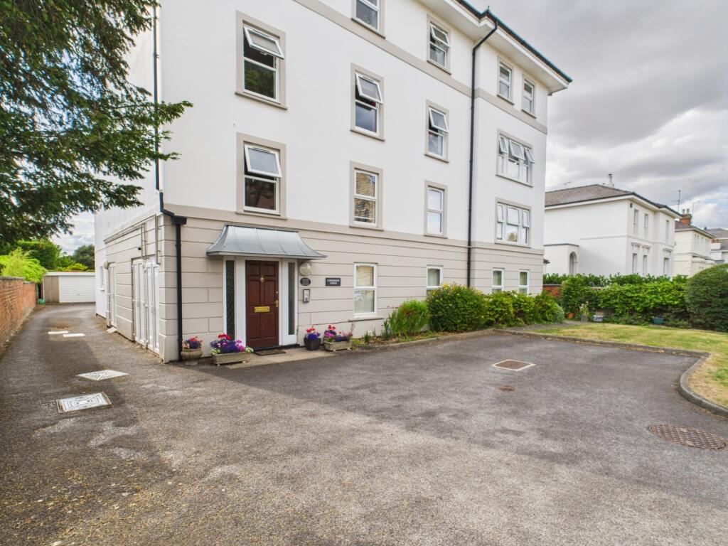 Property photo 11