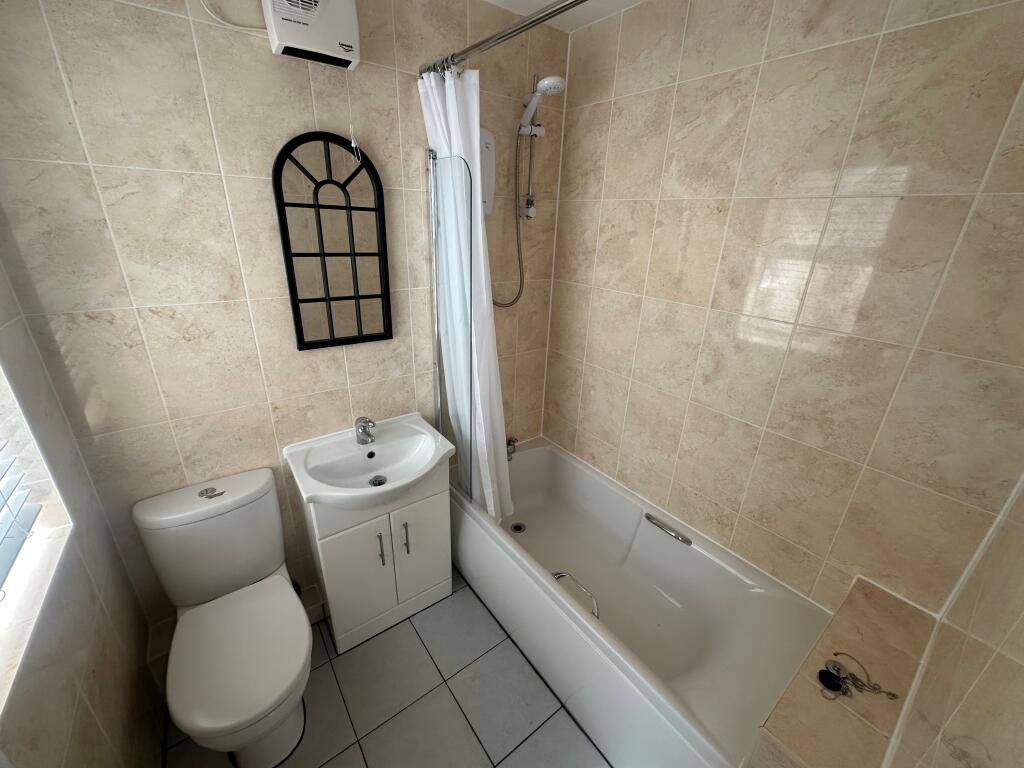 Apartment in Norwich - View 5