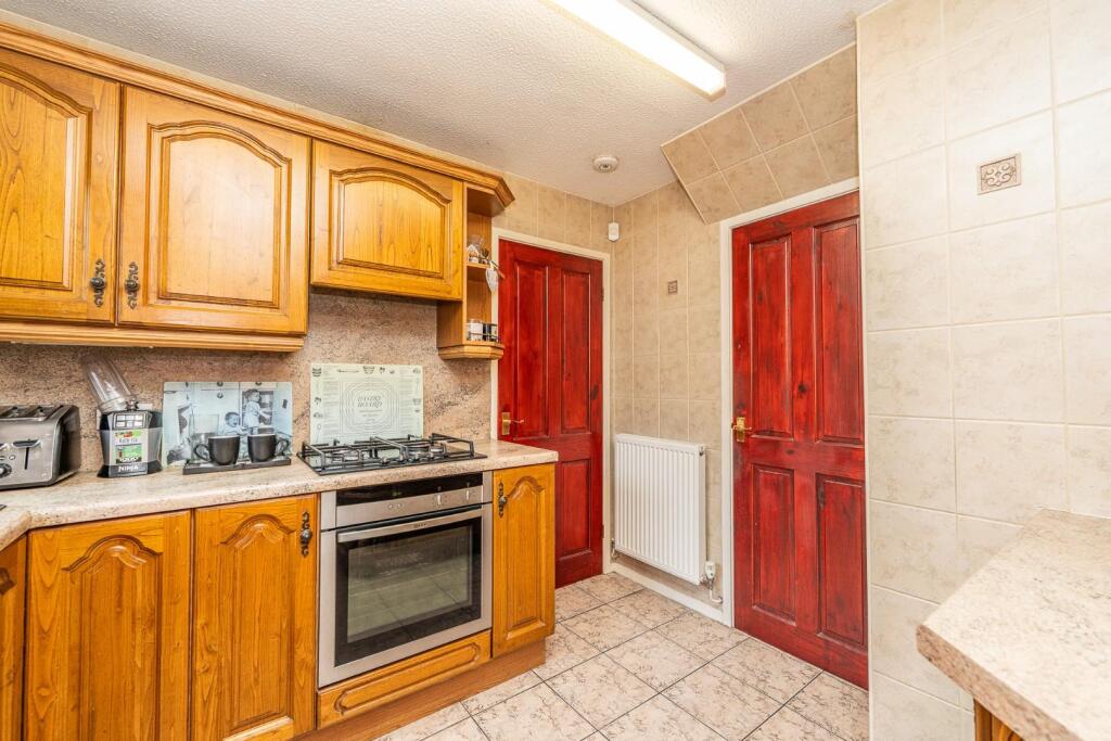 House in Walsall, Wallington Heath - More