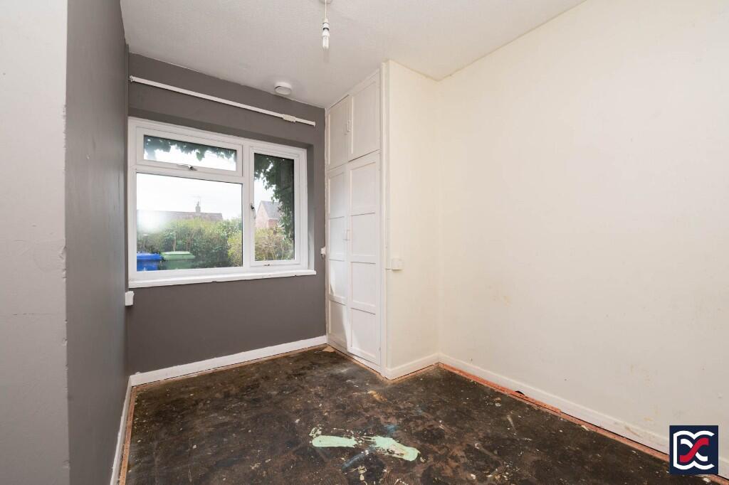 House in Wedon Lois, Weston and Weedon - More