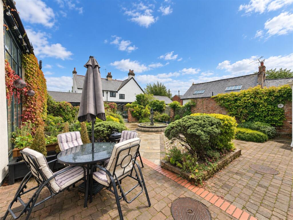 House in Chester - View 4