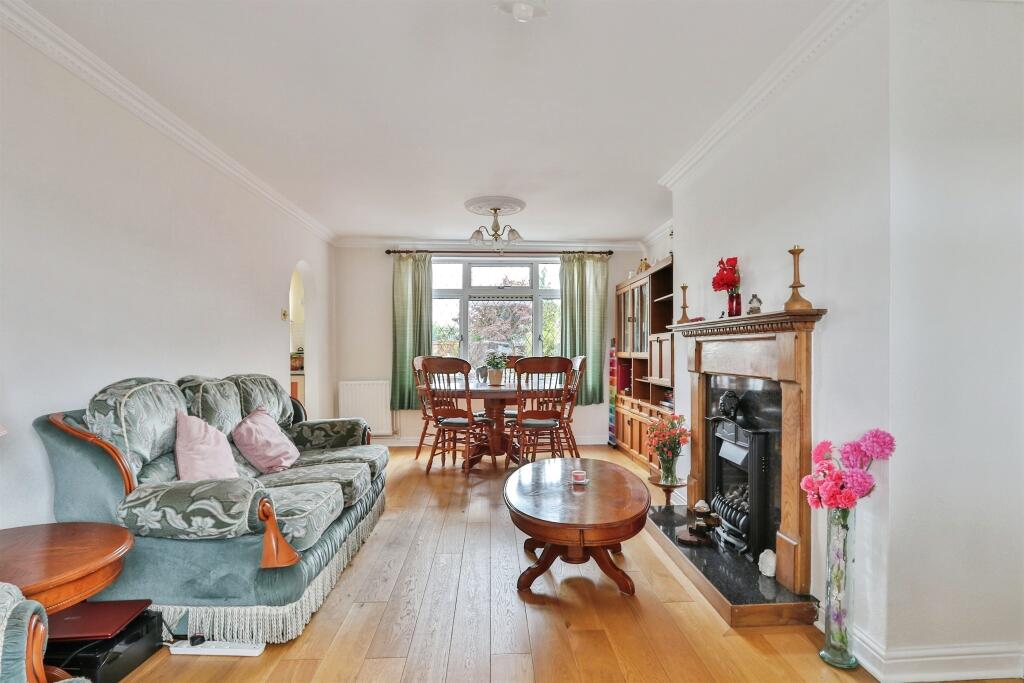 Sterte Avenue West, Poole photo 2