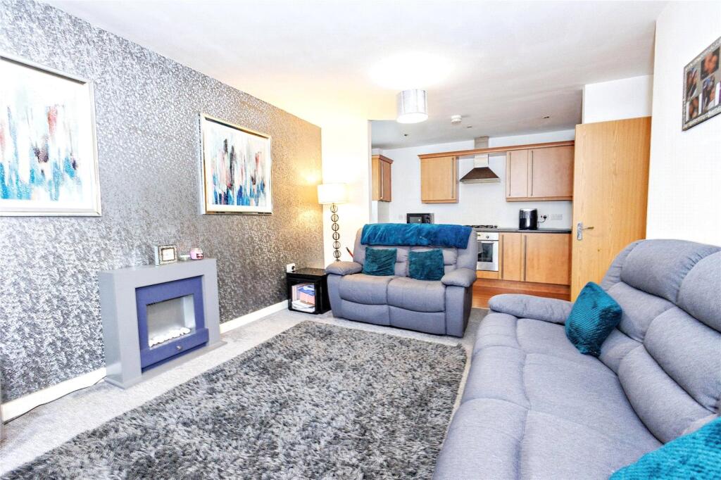 Apartment in Manchester - View 4
