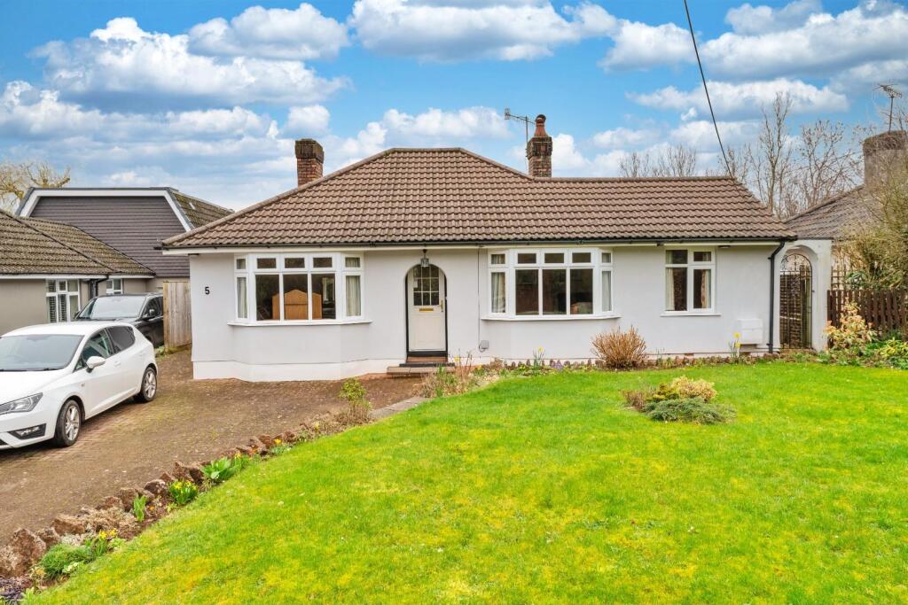 Main image of property: Beautiful bungalow, affording rural outlooks in the village of Cleeve