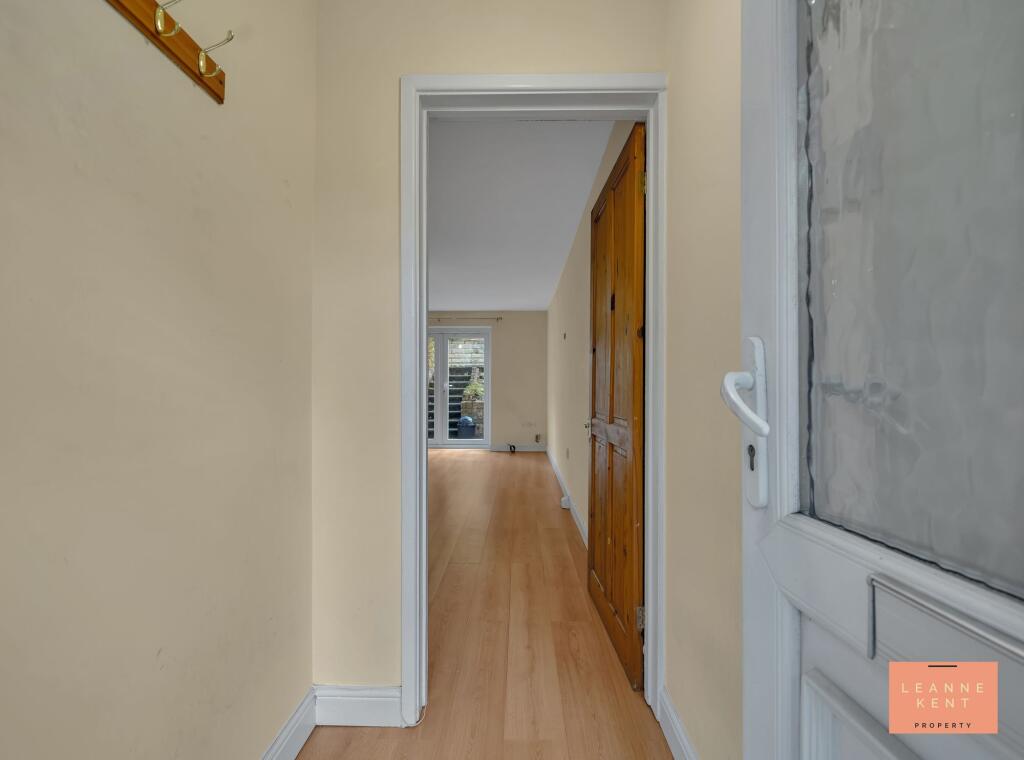 House in Taffs Well - View 5
