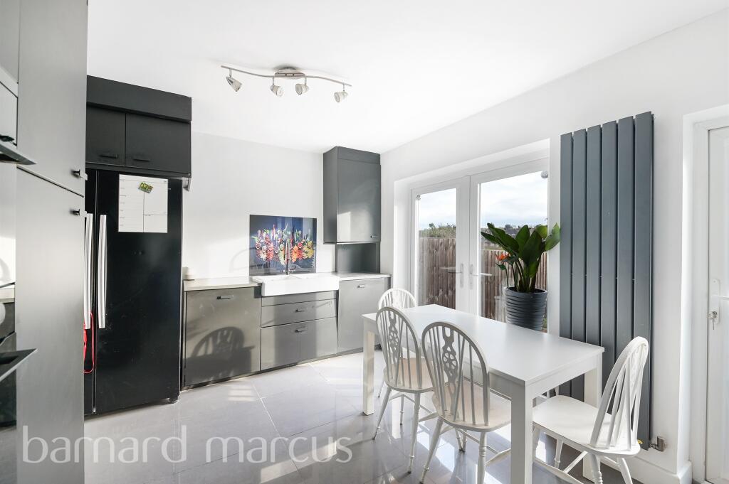 Gascoigne Road, New Addington, CROYDON photo 3