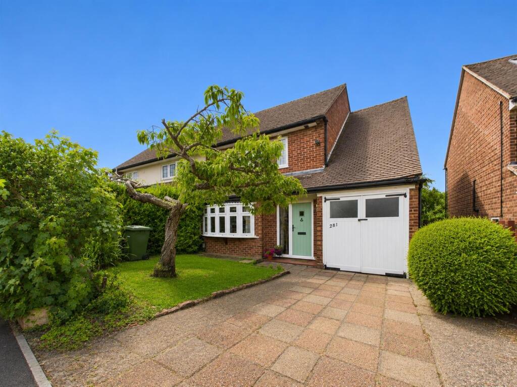 Main image of property: Wingletye Lane, Hornchurch