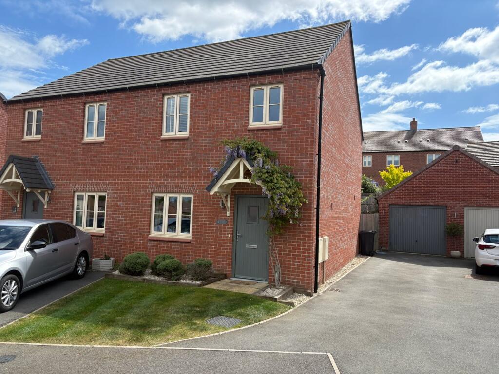 Main image of property: Dale Close, Lutterworth, LE17