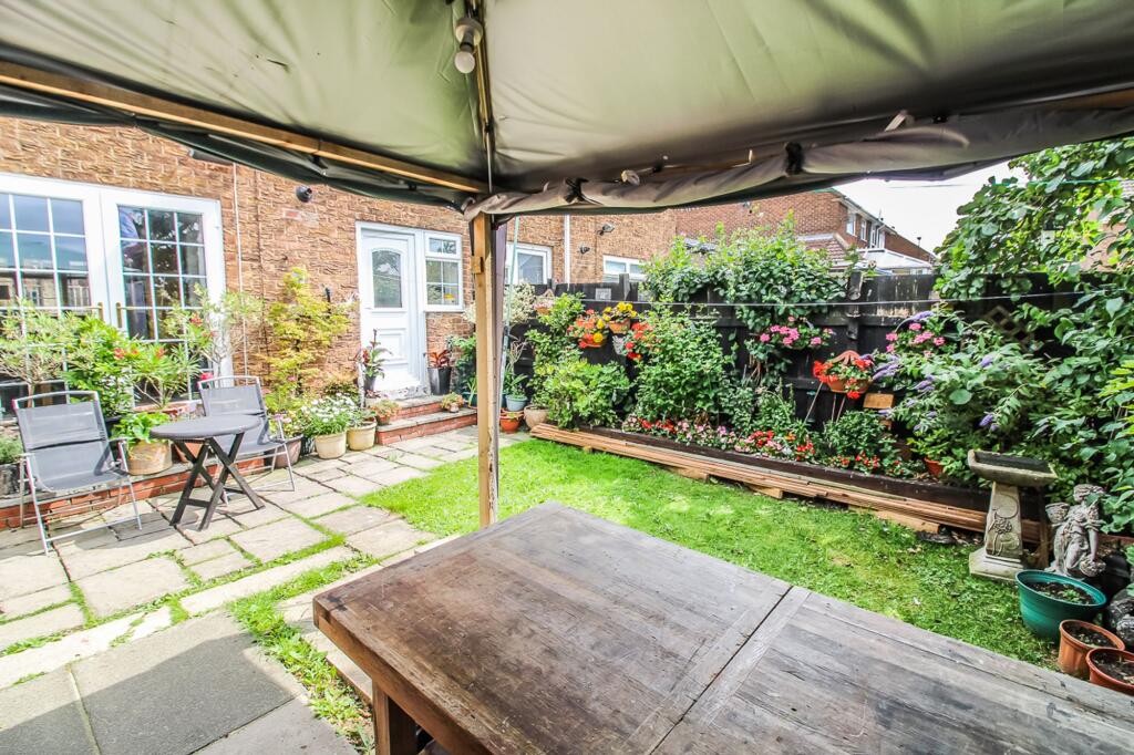 House in Sunderland, Mount Pleasant - View 4