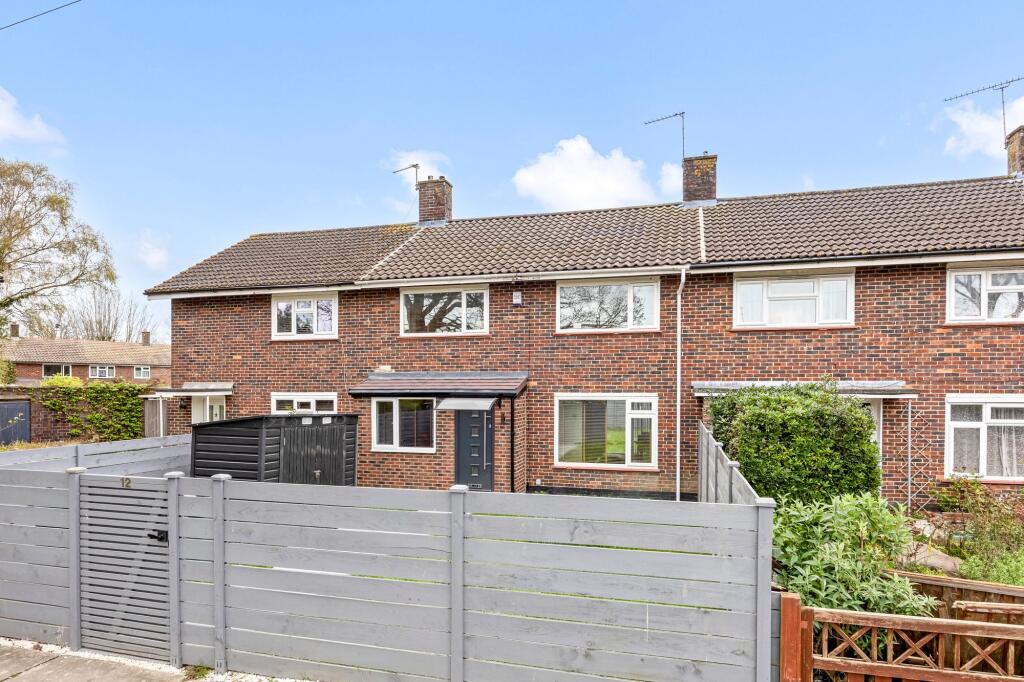Main image of property: Kilnmead Close, Crawley, RH10
