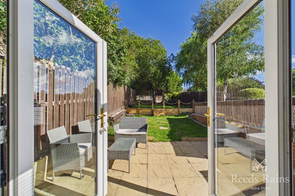House in Sheffield, Woodhouse - View 4