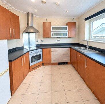 Apartment in Cardiff - View 3
