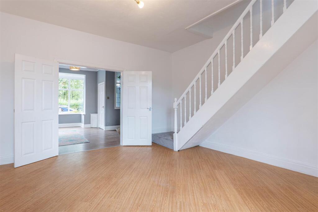 House in Chorley, Knowley - View 3