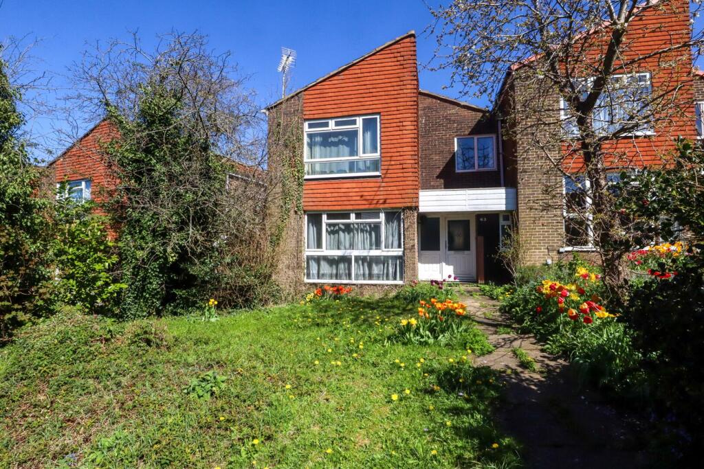 Main image of property: Cordrey Gardens Coulsdon