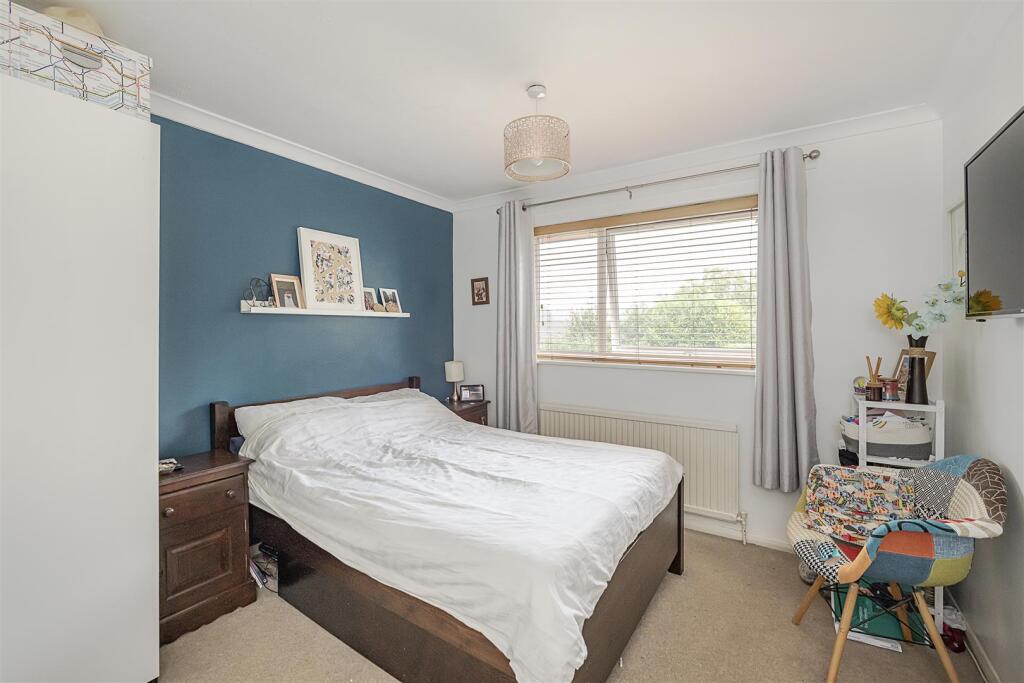 Additional image 4 of Barrons Row, Harpenden