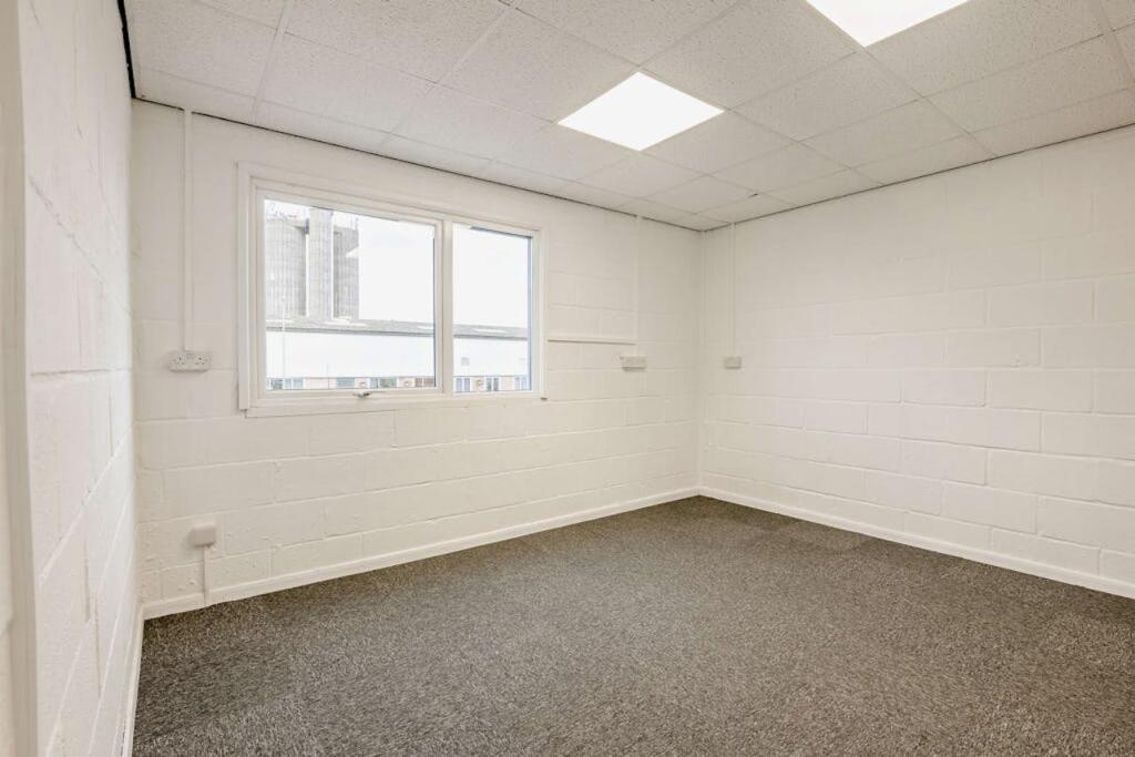 bowthorpe-park-industrial-estate_unit-unit (10).