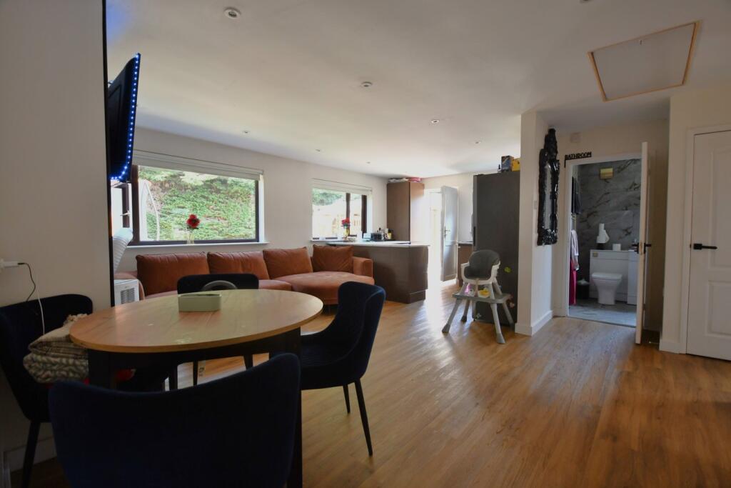 House in Spalding, Sutton Bridge - View 3