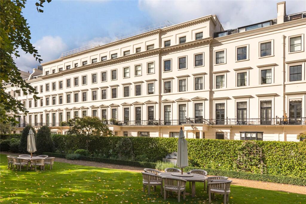 Main image of property: Hyde Park Gardens,
Hyde Park, W2