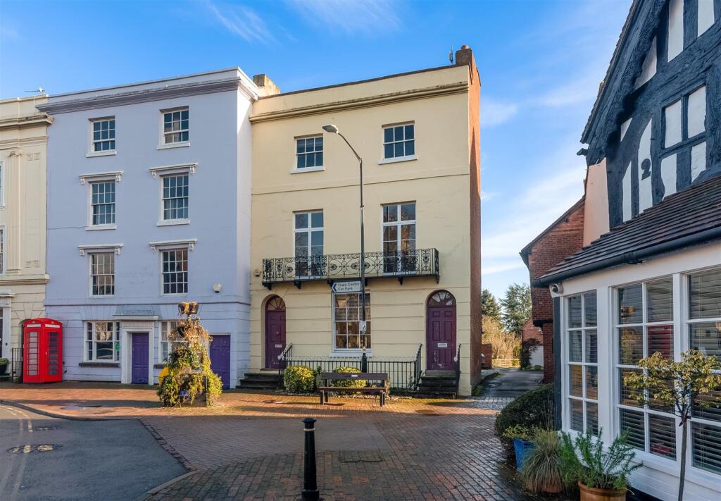 Main image of property: Church Street, Alcester B49 5AJ
