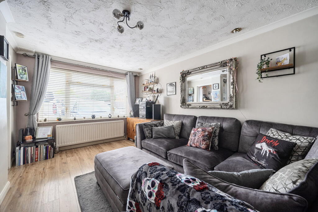 House in Basingstoke and Deane, Basingstoke - View 3