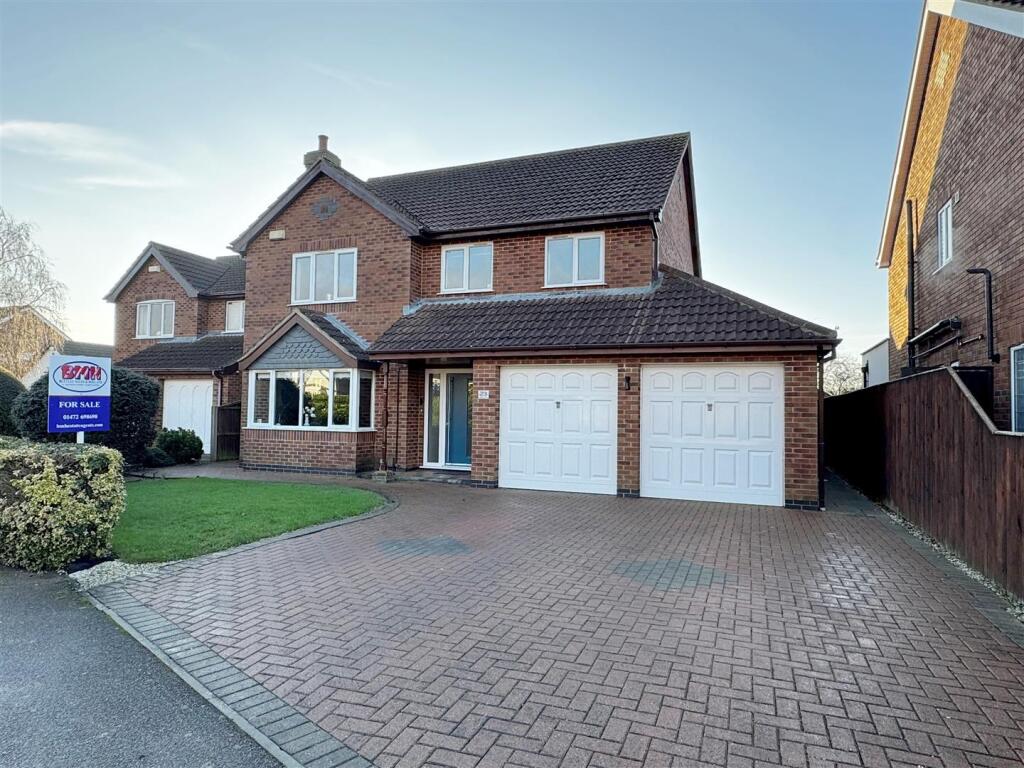 4-bed detached on Cheltenham Way, Cleethorpes, N.E. Lincs, DN35 0UG, £475,000