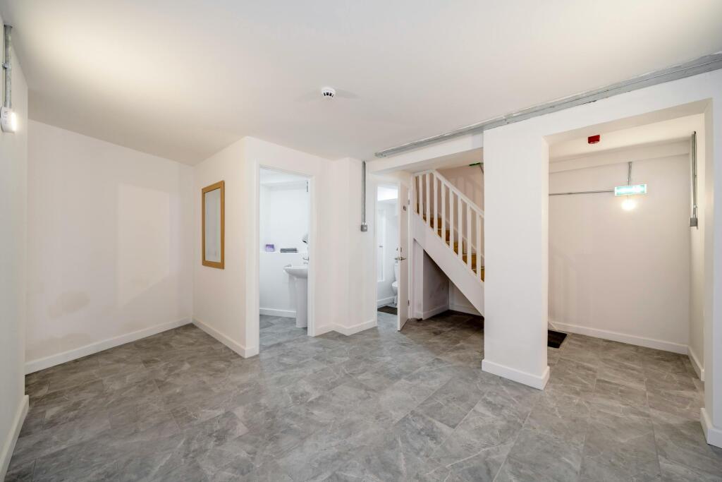 29 Theobalds Road basement (Copy).jpg
