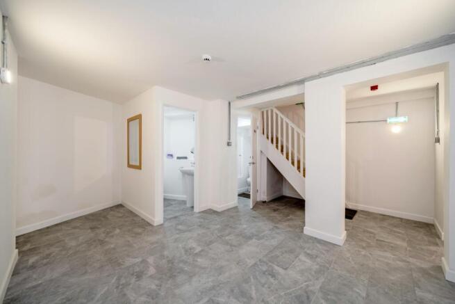 29 Theobalds Road basement (Copy).jpg
