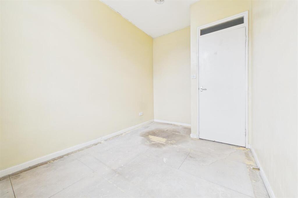 Additional image 15 of Flat | Basic Updating | BA1