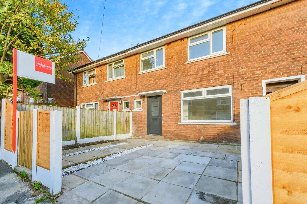 Main image of property: Worsley Avenue, Worsley, M28