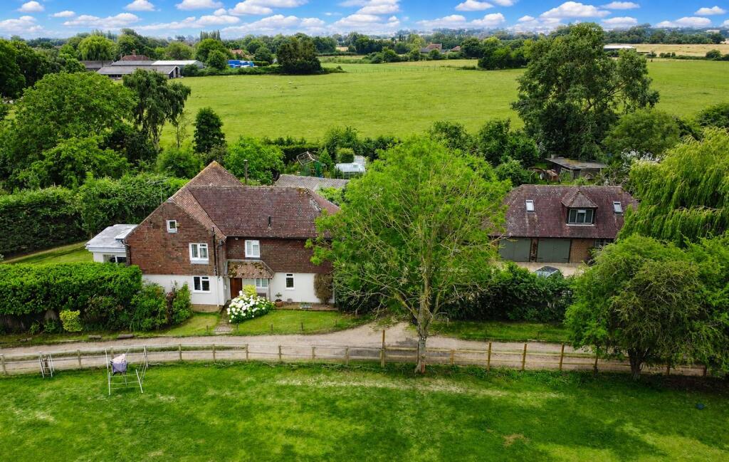 Main image of property: Woodchurch Road, Appledore
