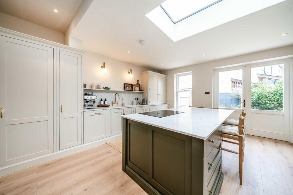 Ridgeway Road, Isleworth - View 4