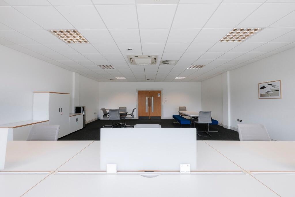 850sqft office