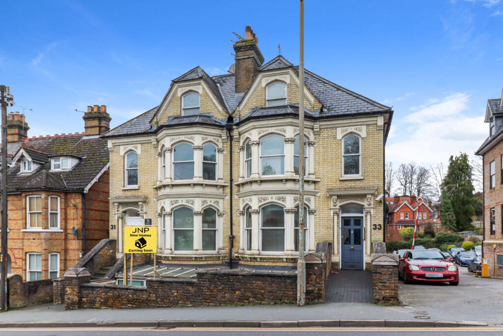 Main image of property: Amersham Hill, High Wycombe, Buckinghamshire, HP13