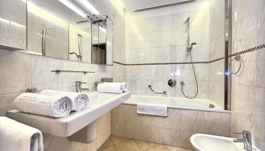 Luxury Apartments in Circle Square Manchester photo 4