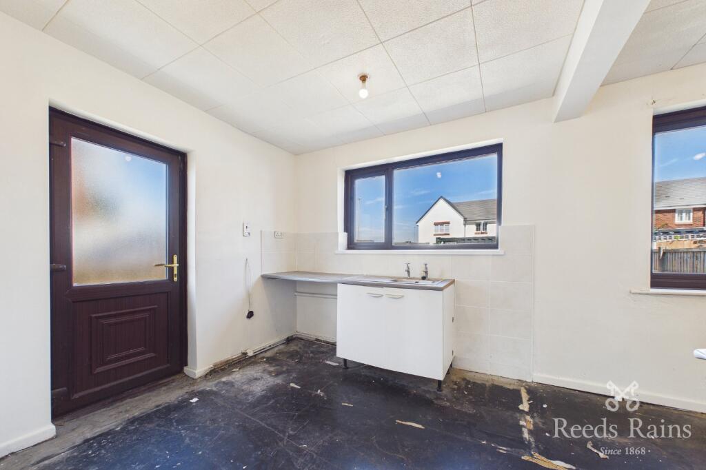 House in Chorley, Chapel Hillock, Coppull - More