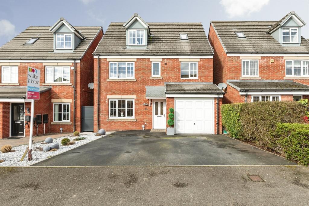 Main image of property: Holme Farm Way, Pontefract