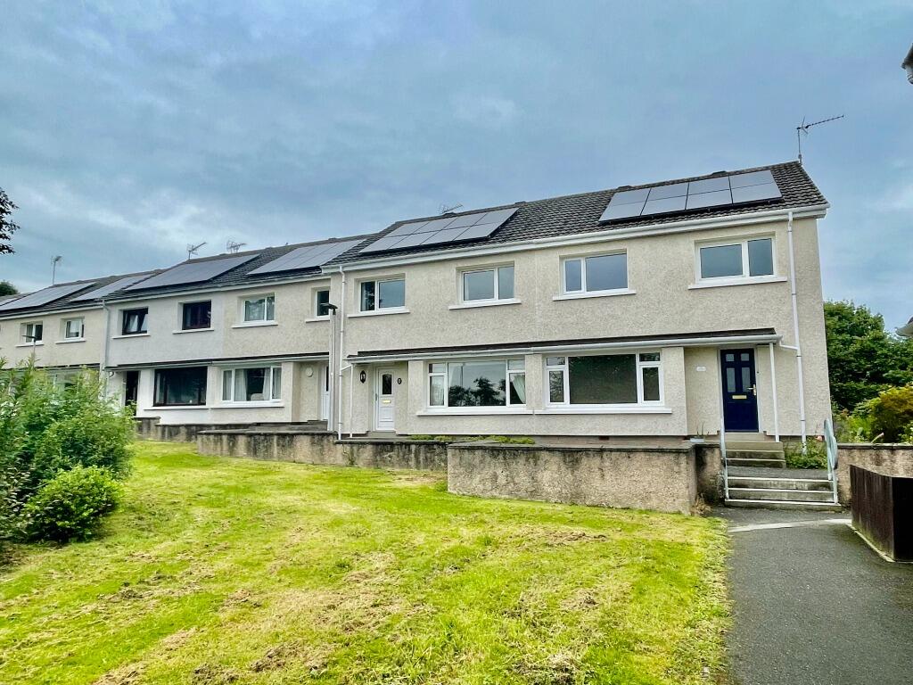 Main image of property: 11 Meadowbank, Oldmeldrum, Inverurie, AB51 0BF