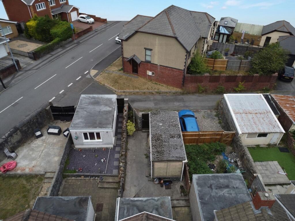 House in Swansea, Briton Ferry - View 4
