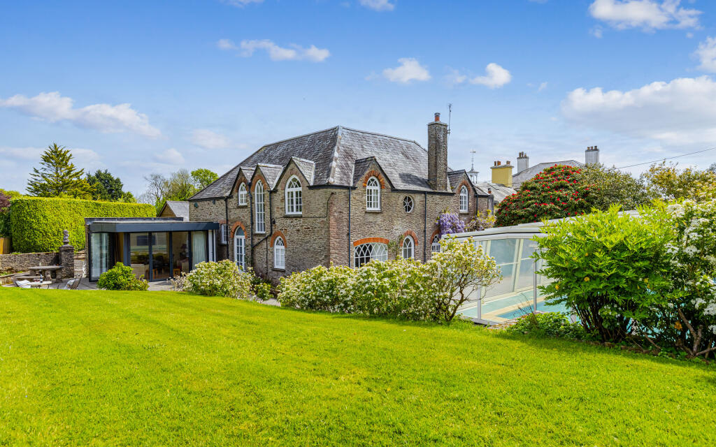 Main image of property: Aveton Gifford, Kingsbridge