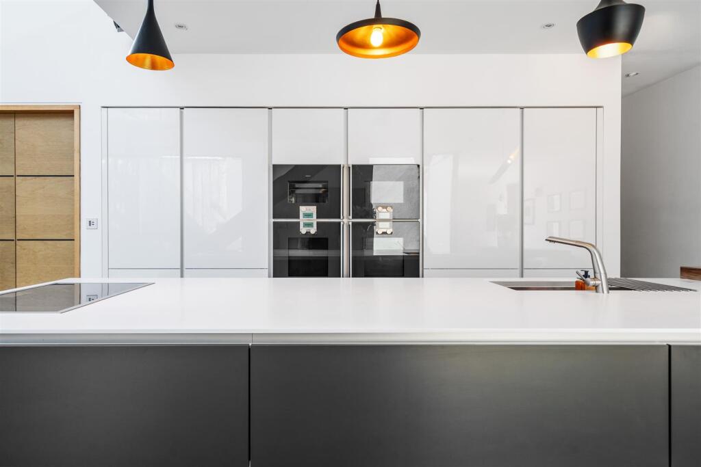 Additional image 9 of Chattock Gardens, Solihull, B91