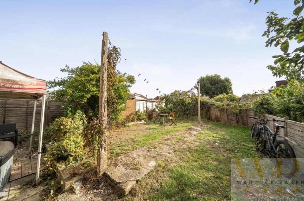 House in Brighton - View 3